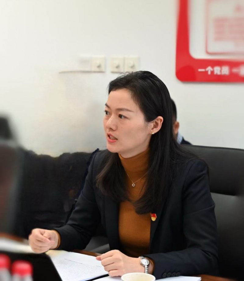 钱萍.jpg