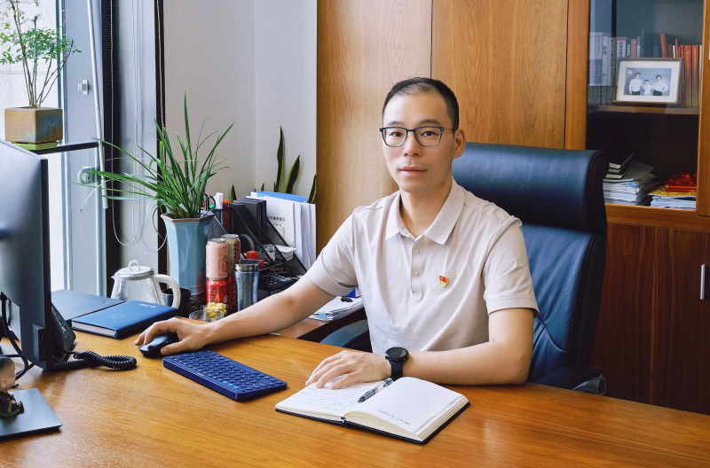 优秀共产党员—杨振余.jpg