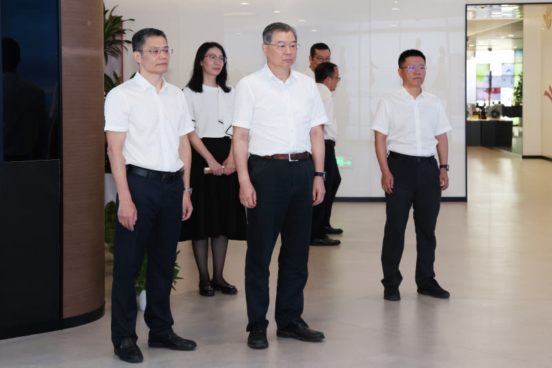 17616399426038495RBU.jpg 701A5835.JPG